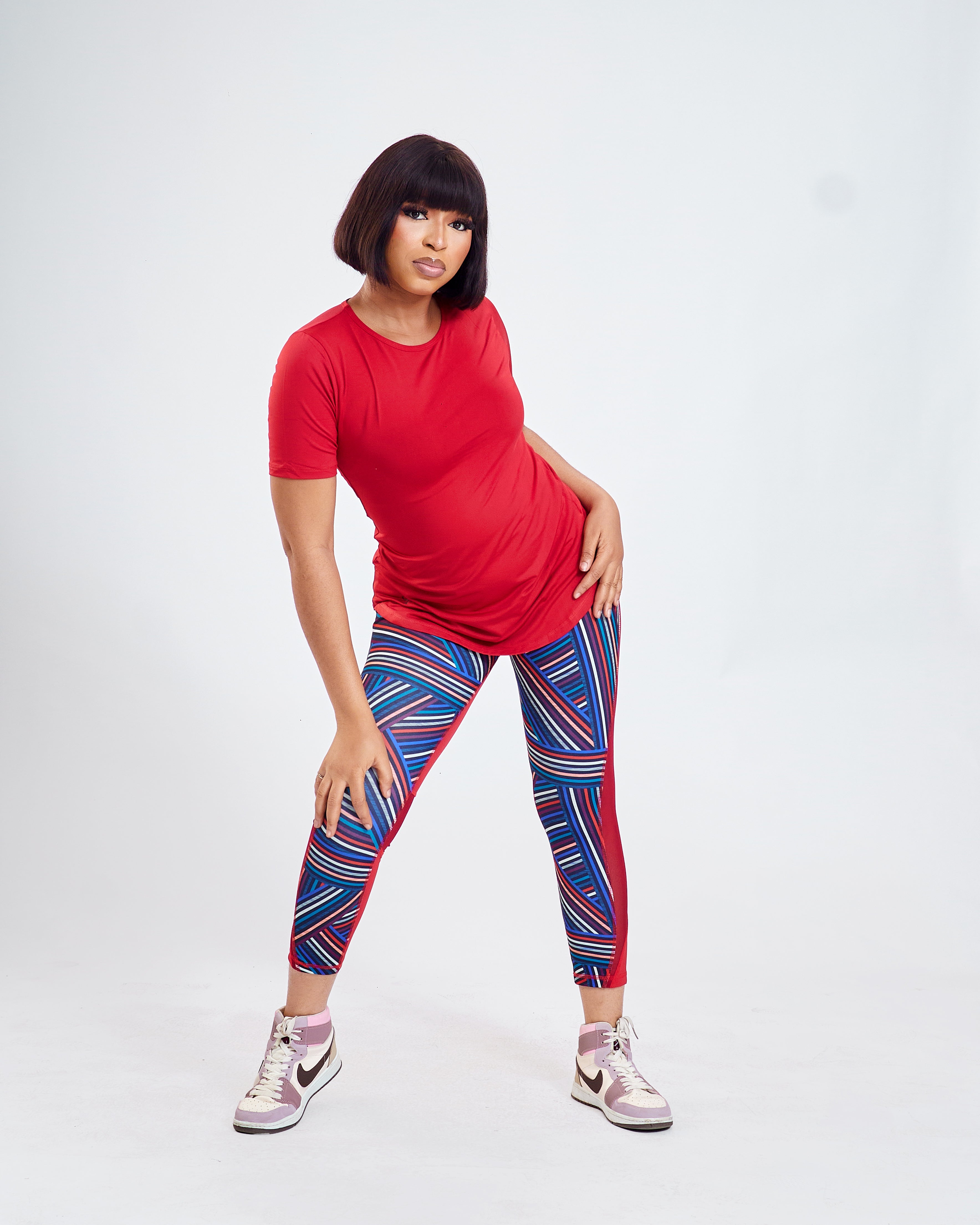 <u>Women's Activewear Set:</u> <br> <strong>Breathable Tee & Geometric Print Leggings</strong>